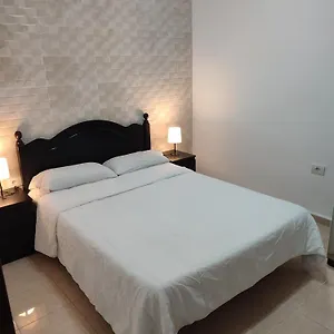  Apartamento Matrimonial En Casa Compartida